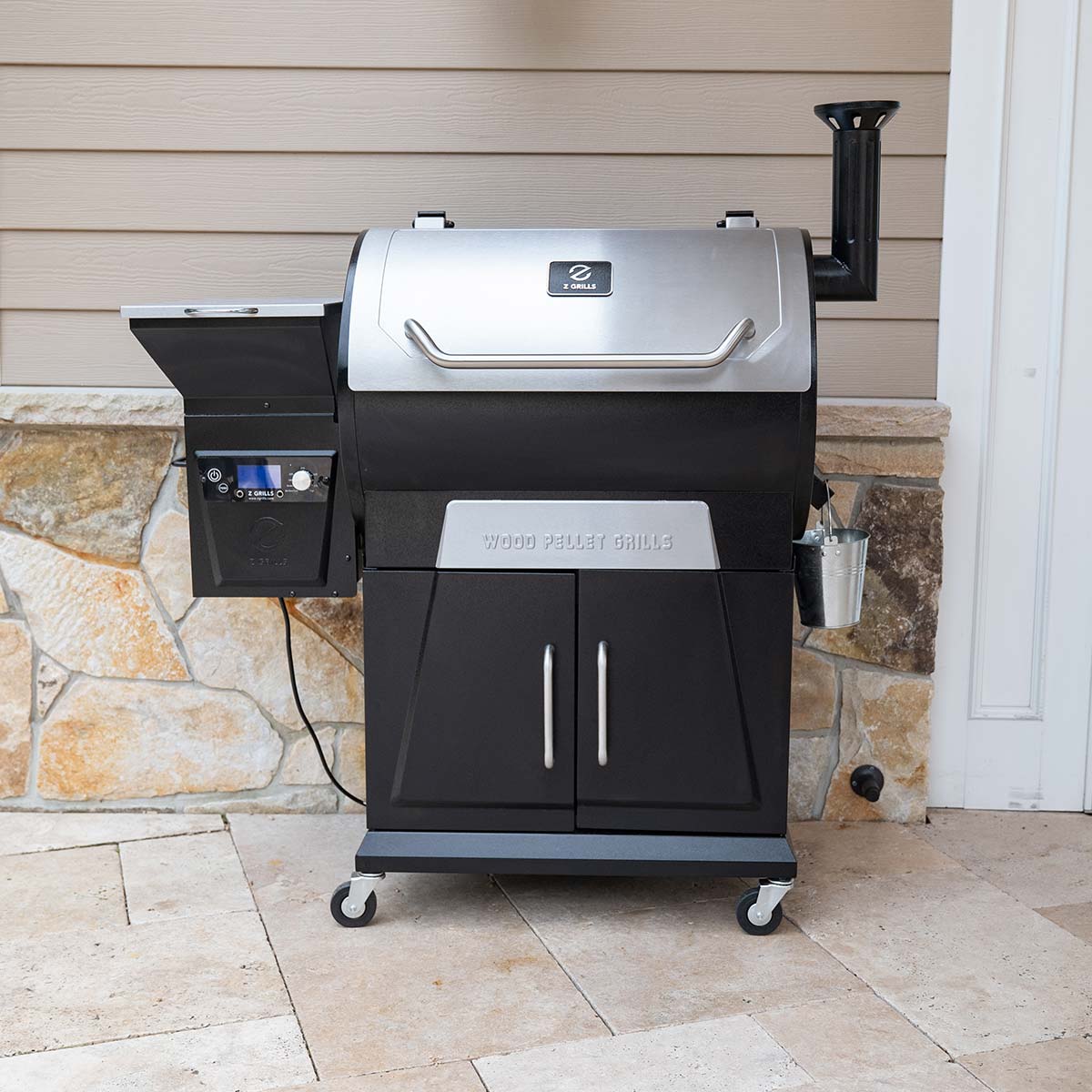 Z Grills 700D4E