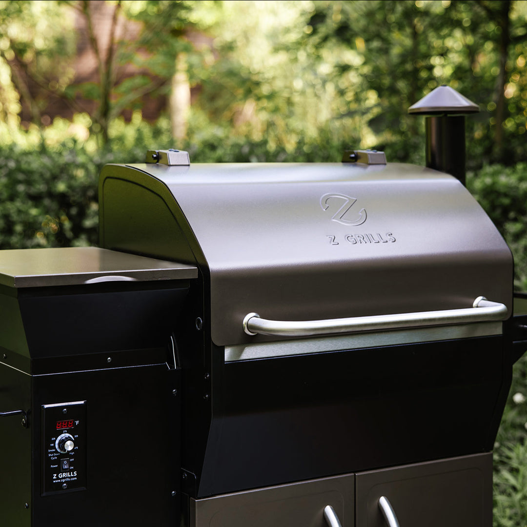 1000D Pellet Grill with Ash Cleanout System - Z Grills