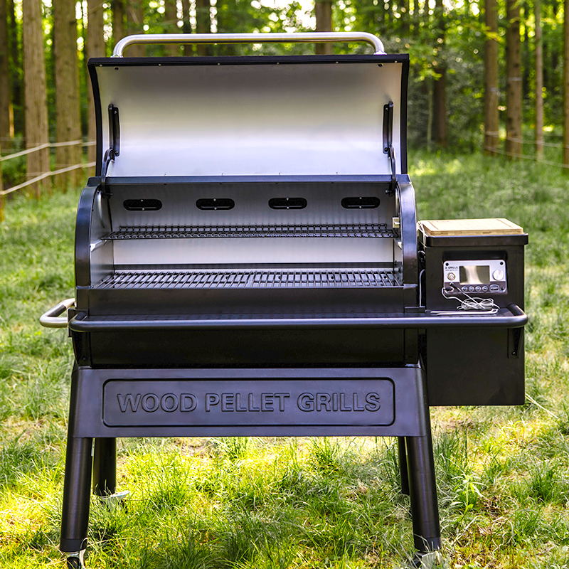 z grills 11002B pellet smoker with wifi