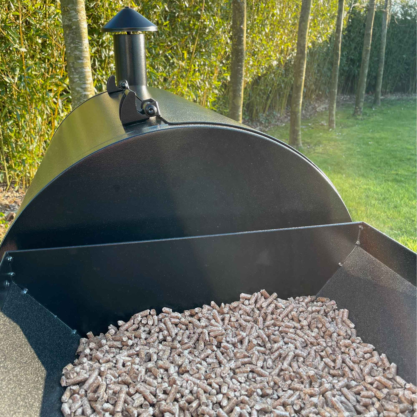 premium oak wood pellets